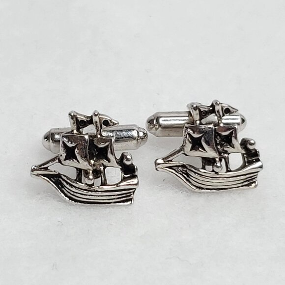 Vintage Galleon Ship Cufflinks Silver Tone Pirate Tall Ship - Picture 2 of 5